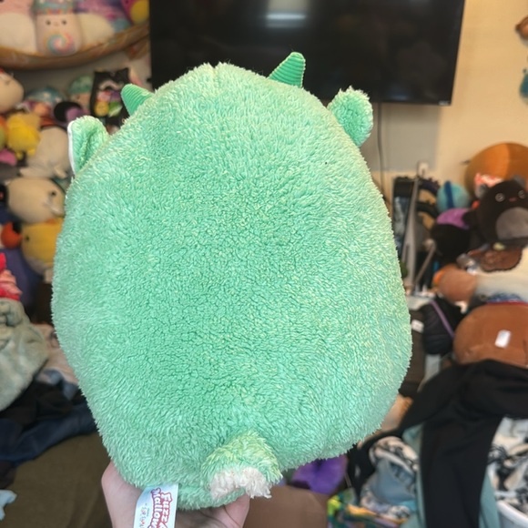 Palmer the goat fuzzamallow squishmallow brand new - Picture 2 of 3